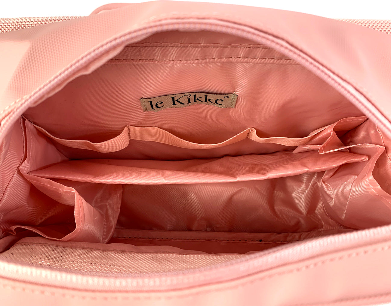 travel beauty “khloe”